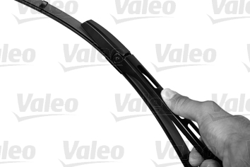 Комплект бескаркасных стеклоочистителей Valeo Silencio Flat VF302